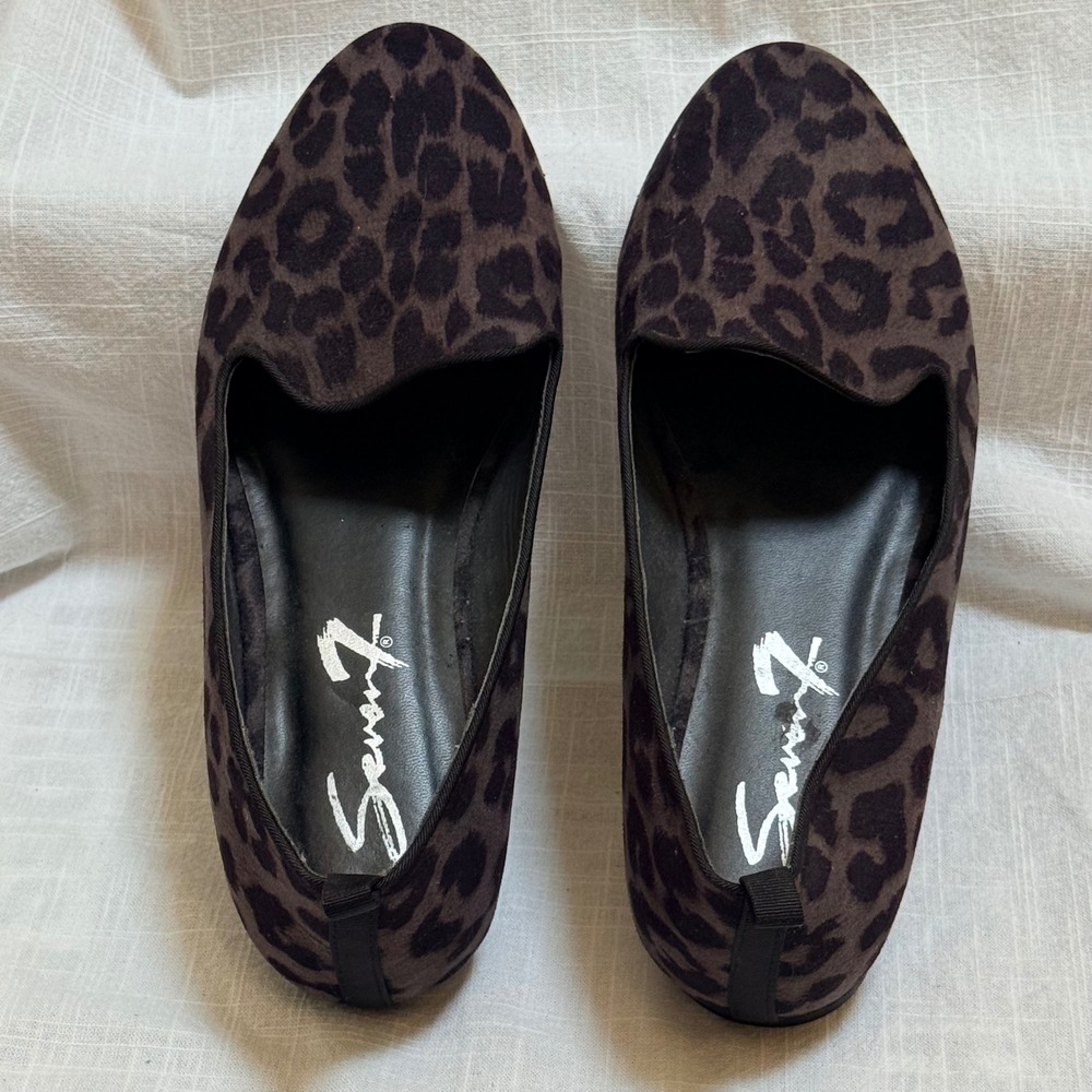 Seven7 Regent Flat 9 Grey Black Leopard Print Smoking Slipper Pointed Toe Shoes